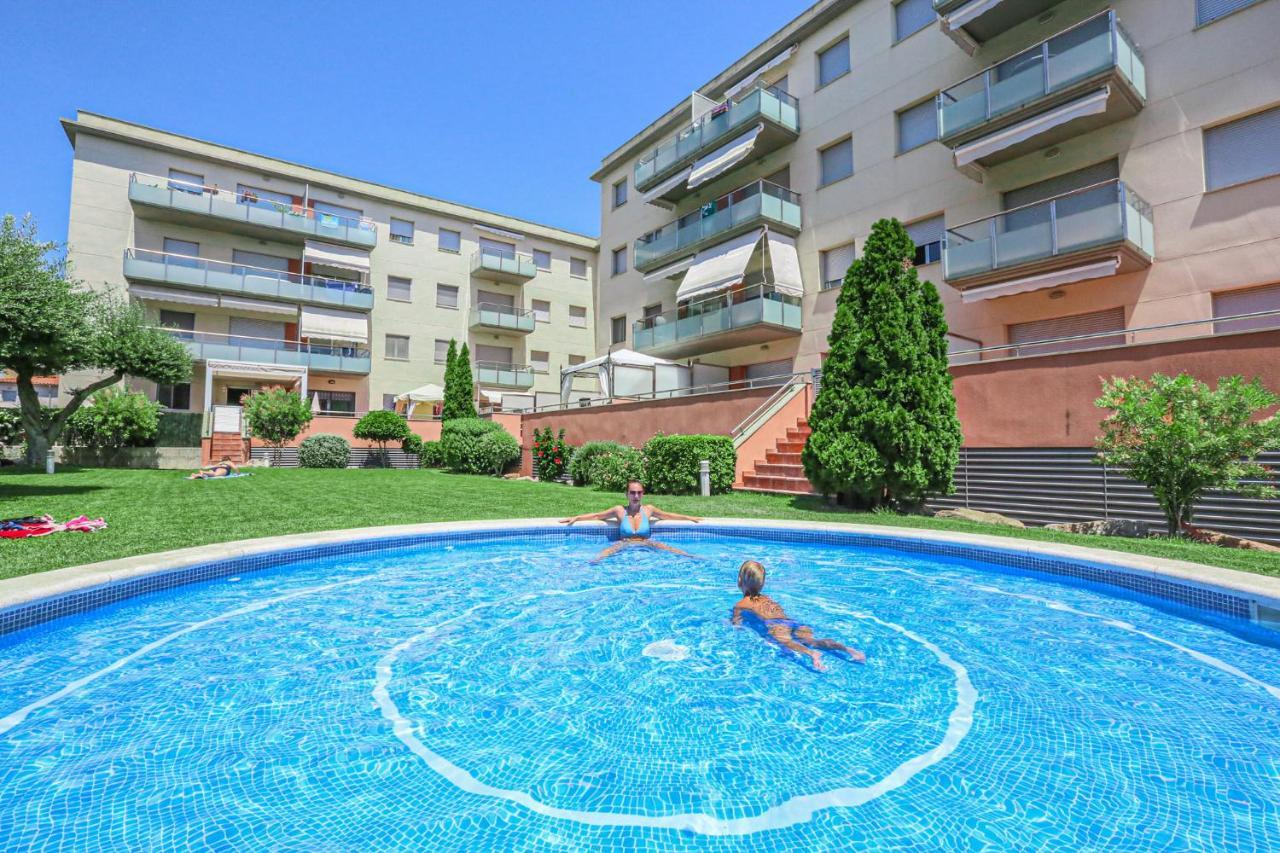 Sol Millet Litoral - Only Families Apartment Cambrils Bagian luar foto