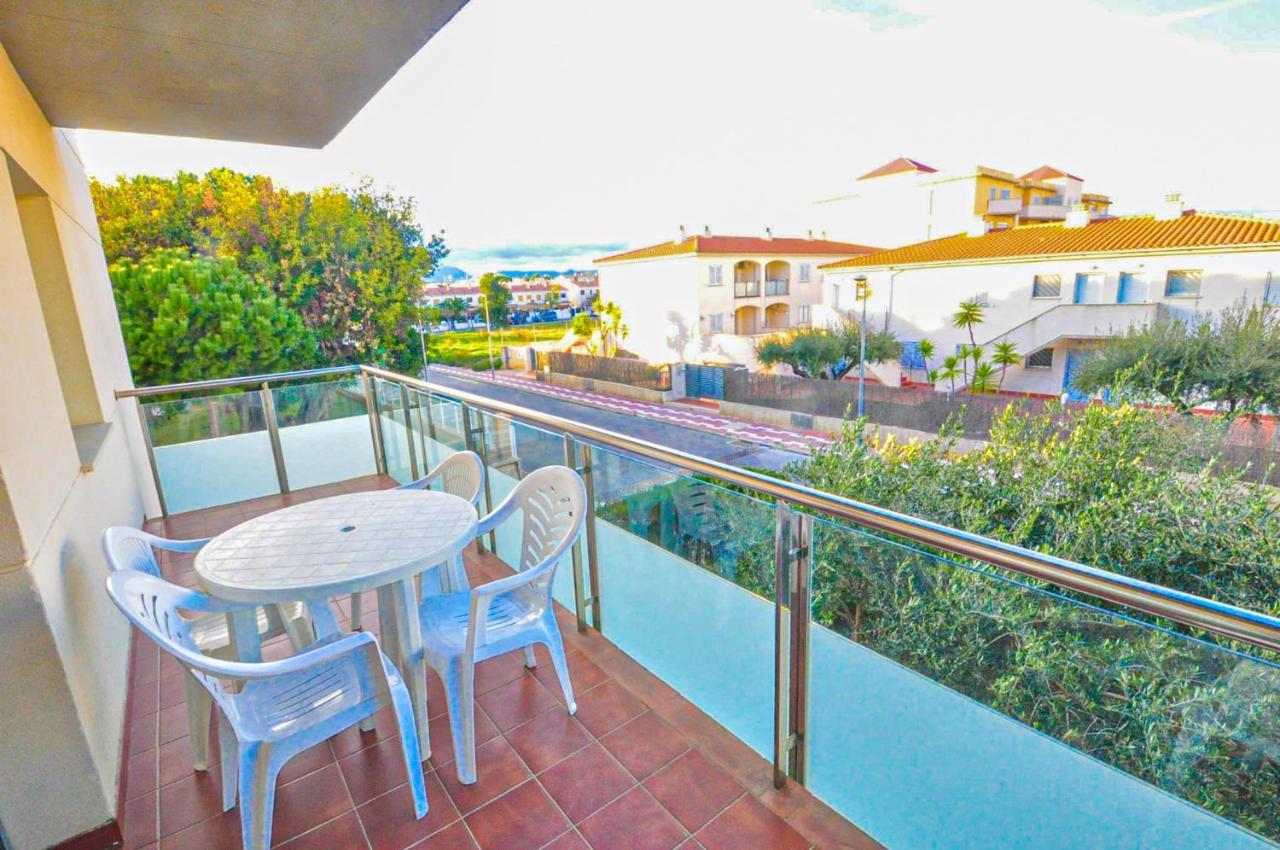 Sol Millet Litoral - Only Families Apartment Cambrils Bagian luar foto