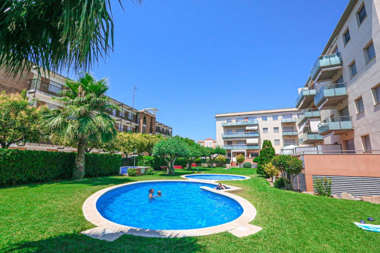 Sol Millet Litoral - Only Families Apartment Cambrils Bagian luar foto